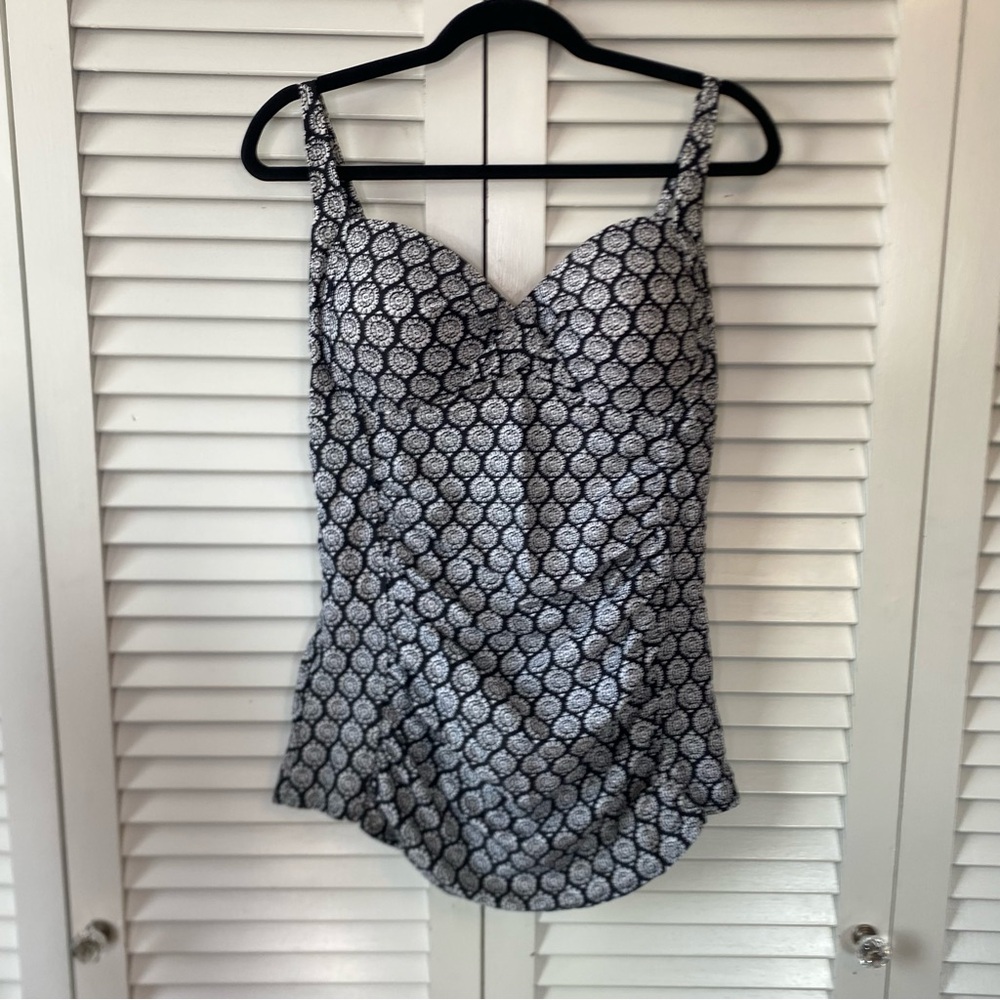 Merona Black and White Fitted Ruched One Piece Swimsuit